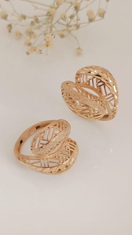 خرید انگشتر زنانه طلاروس تراش چپ راست