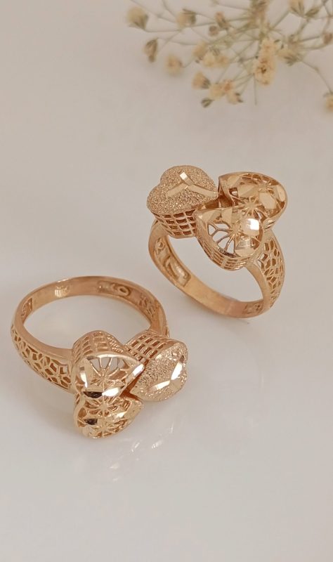 خرید انگشتر زنانه طلاروس تراش سه قلب