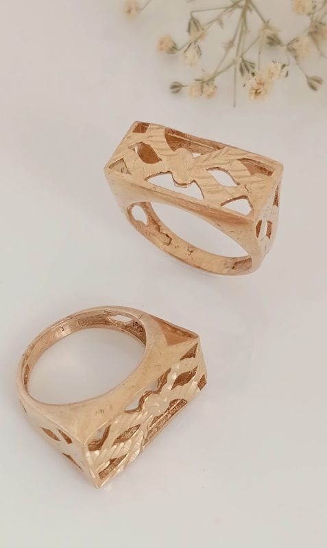 خرید انگشتر زنانه طلاروس تراش مکعبی