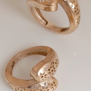 انگشتر زنانه طلاروس تراش منبت