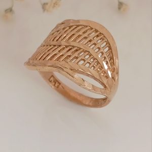 انگشتر زنانه طلاروس برگ پیچ