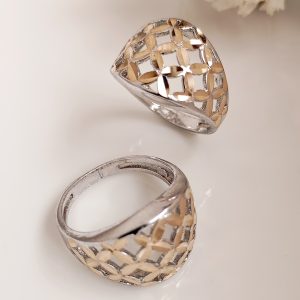 انگشتر زنانه تراش دورنگ توری درشت