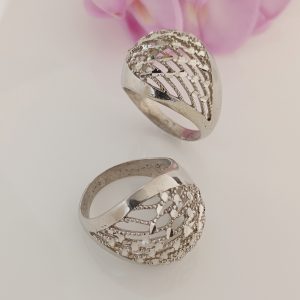 انگشتر زنانه نقره روس تراش کد 1023