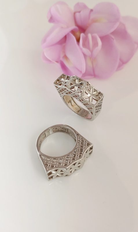 خرید انگشتر زنانه نقره روس تراش کد 1022